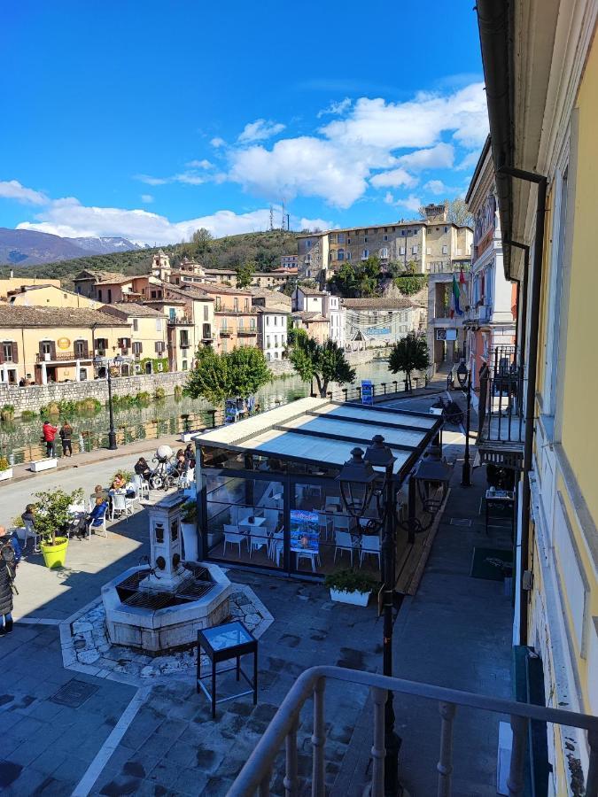 In Centro Rooms And Apartments Isola di Liri المظهر الخارجي الصورة
