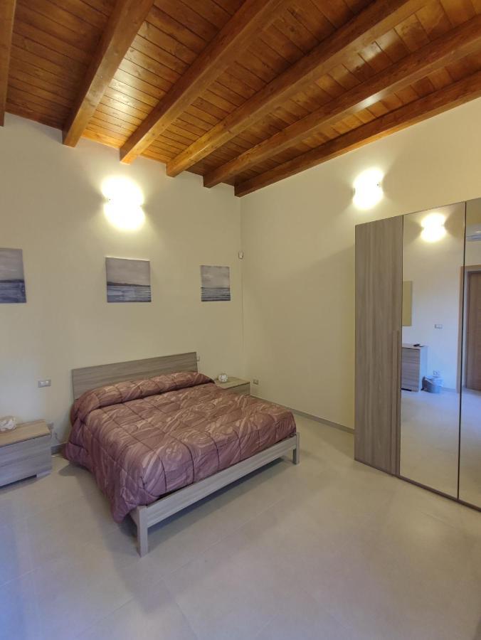 In Centro Rooms And Apartments Isola di Liri المظهر الخارجي الصورة