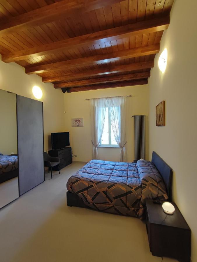 In Centro Rooms And Apartments Isola di Liri المظهر الخارجي الصورة