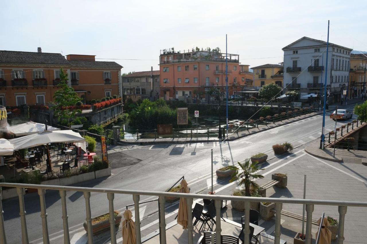 In Centro Rooms And Apartments Isola di Liri المظهر الخارجي الصورة