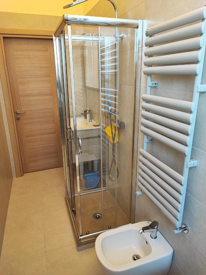 In Centro Rooms And Apartments Isola di Liri المظهر الخارجي الصورة