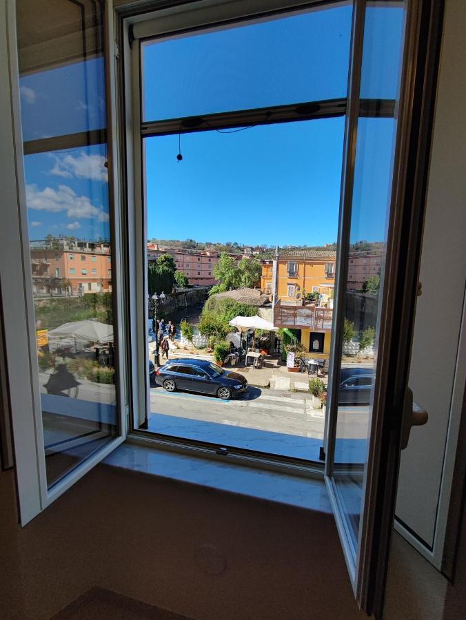 In Centro Rooms And Apartments Isola di Liri المظهر الخارجي الصورة