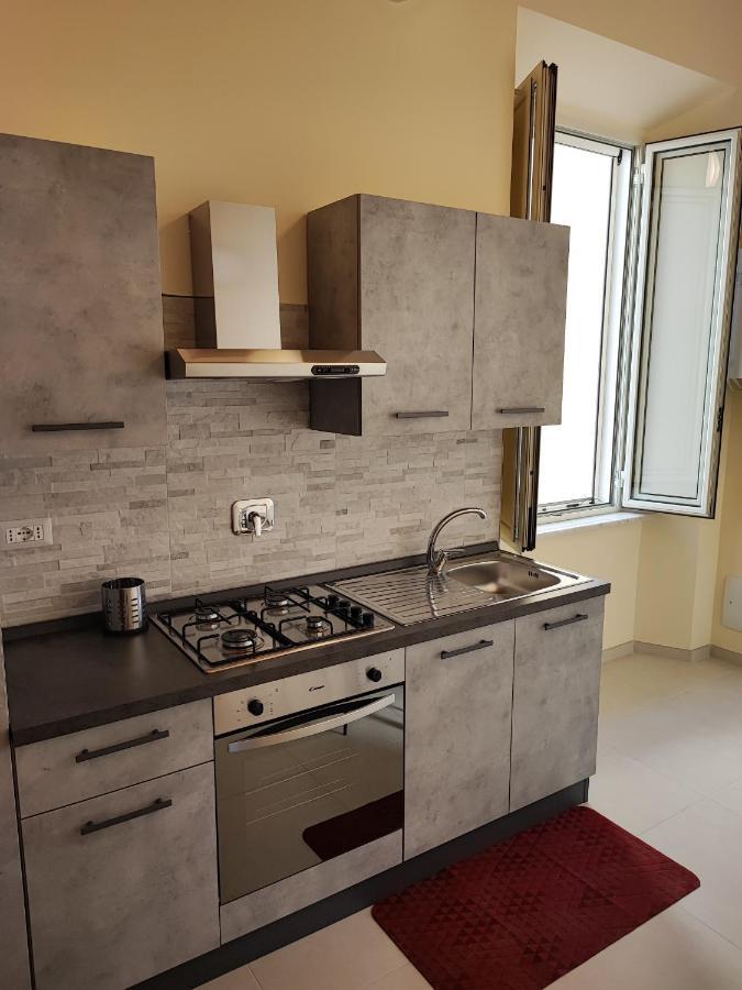 In Centro Rooms And Apartments Isola di Liri المظهر الخارجي الصورة