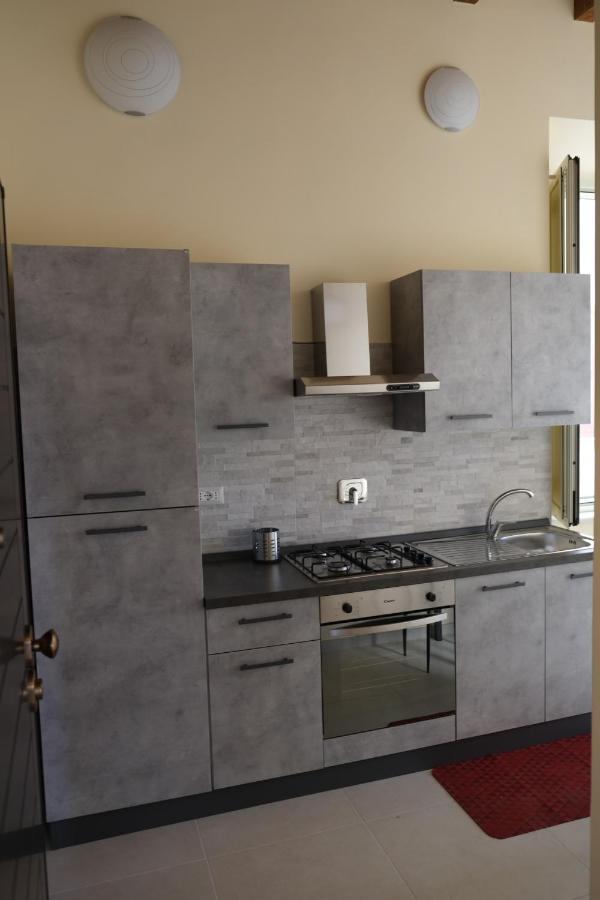 In Centro Rooms And Apartments Isola di Liri المظهر الخارجي الصورة