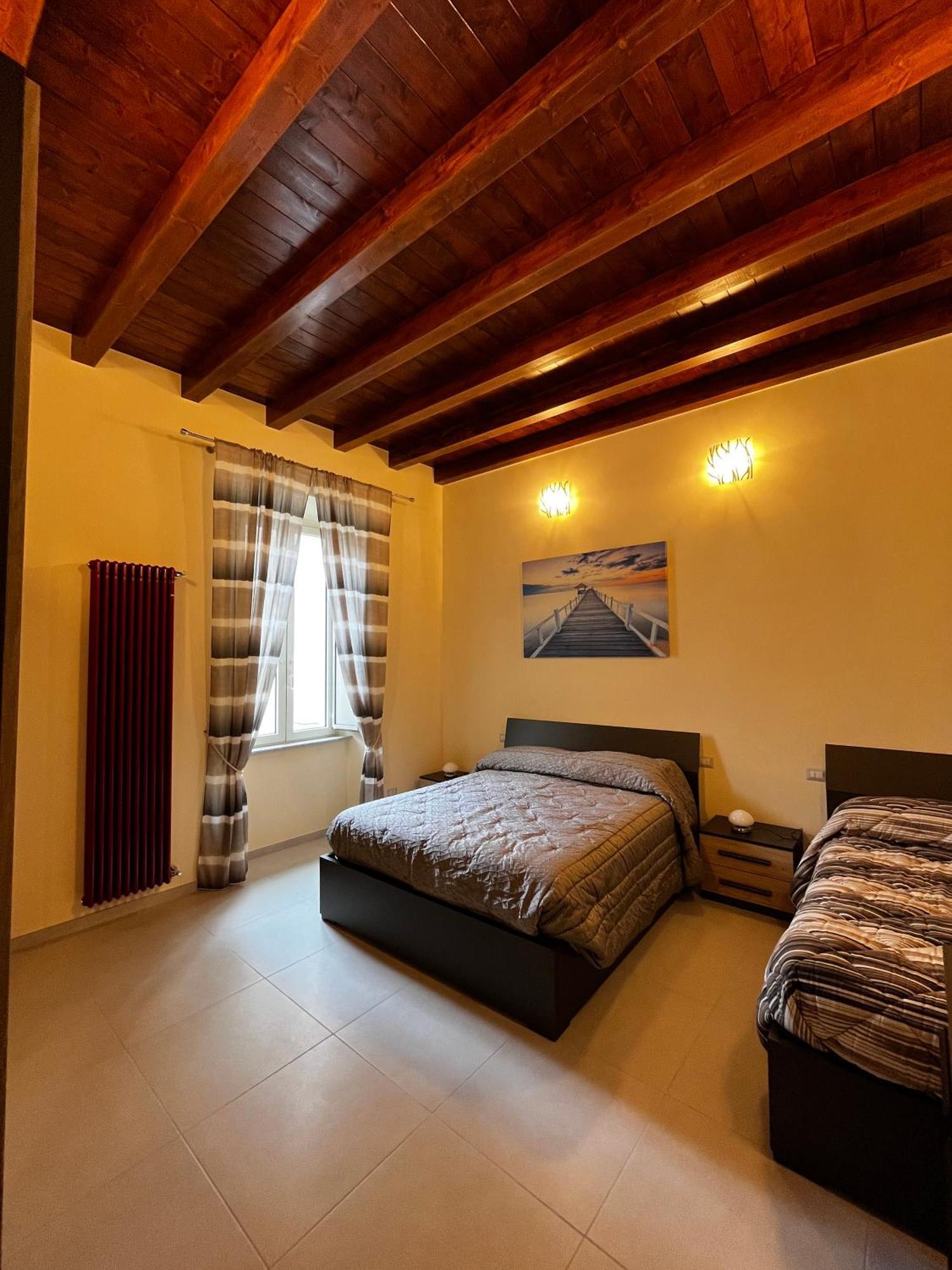 In Centro Rooms And Apartments Isola di Liri المظهر الخارجي الصورة