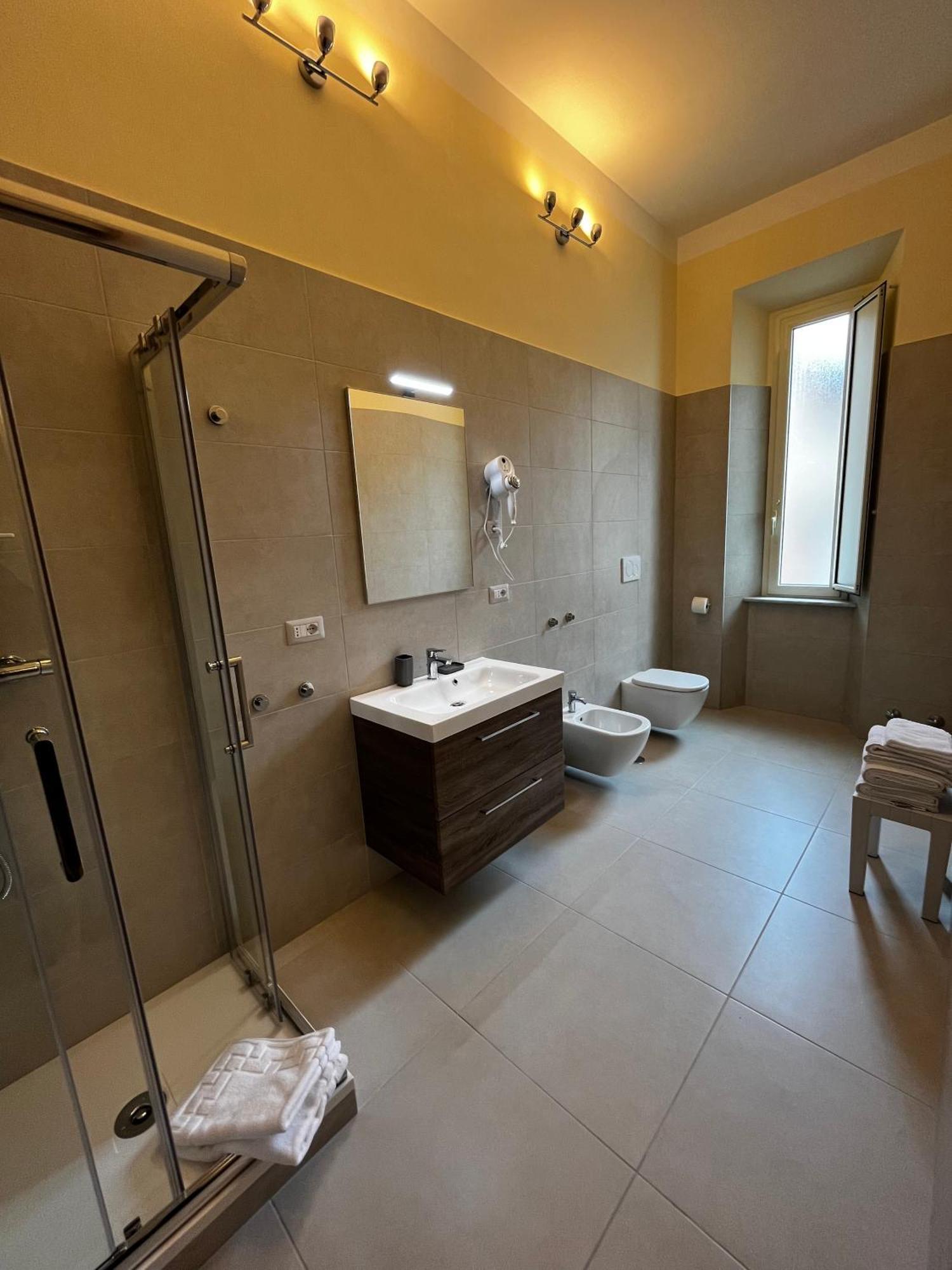 In Centro Rooms And Apartments Isola di Liri المظهر الخارجي الصورة