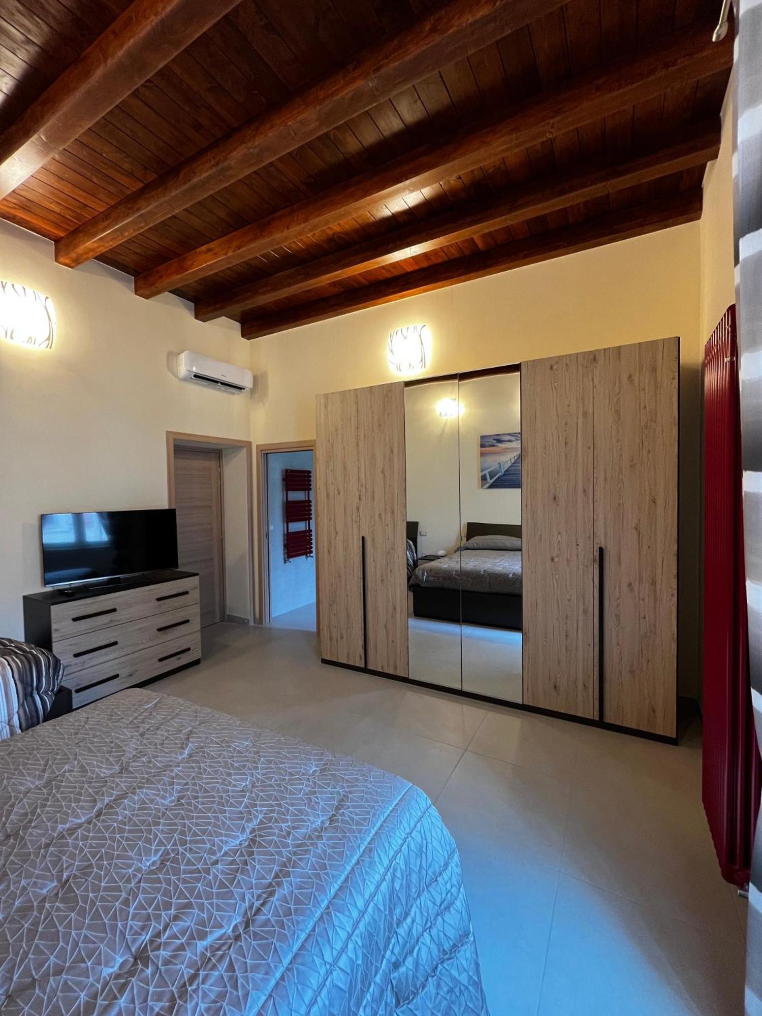 In Centro Rooms And Apartments Isola di Liri المظهر الخارجي الصورة